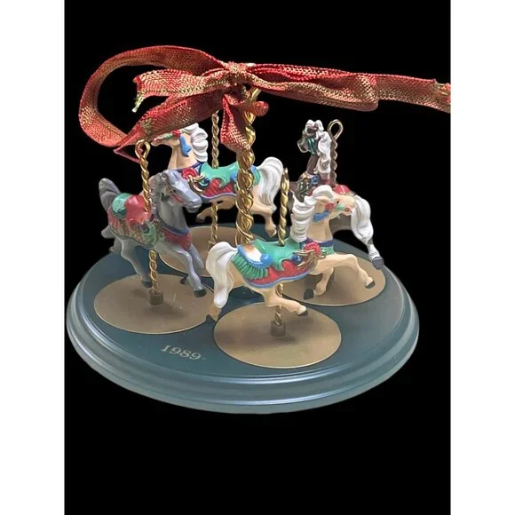 Hallmark 1989 Gingee Carousel Horse Figurines Set Of 4 Collectible Miniatures Wi - Picture 2 of 6